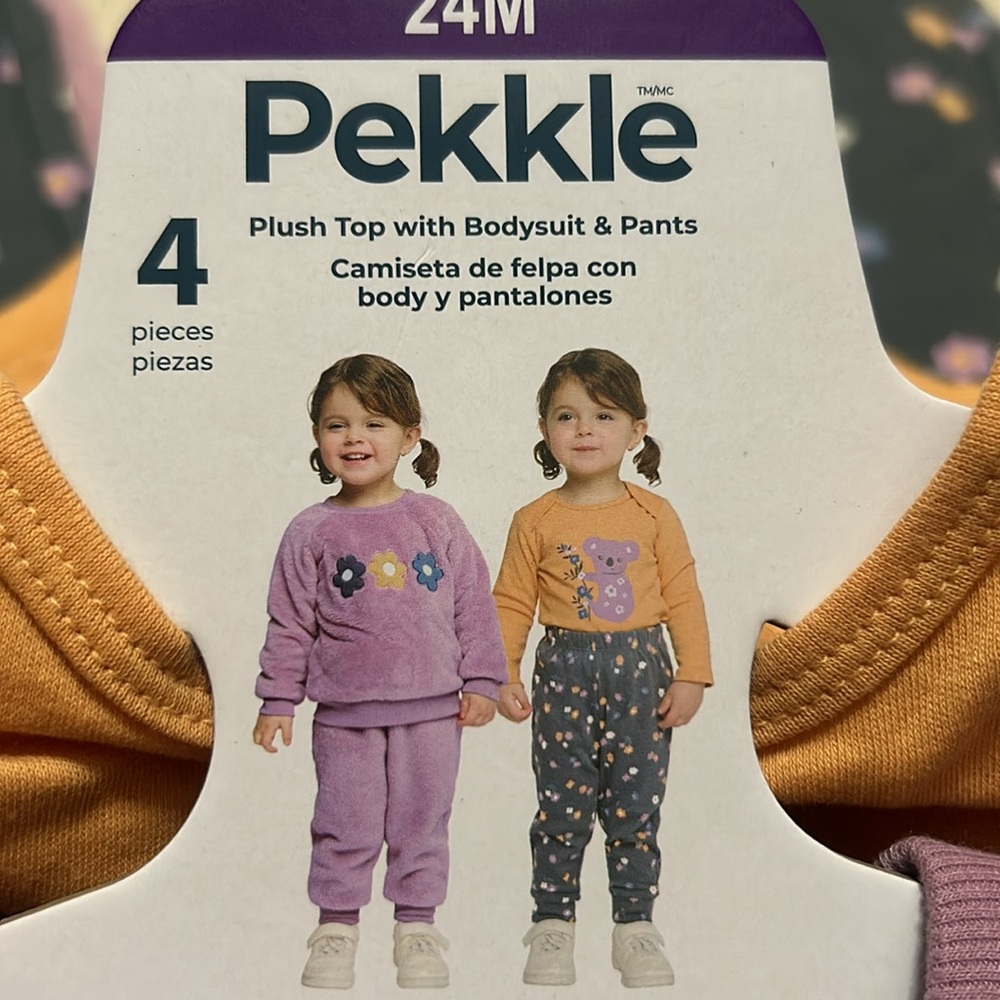 Pekkle 4 pieces set for girls  size 24M Plush Top with Body Suit & Pants…